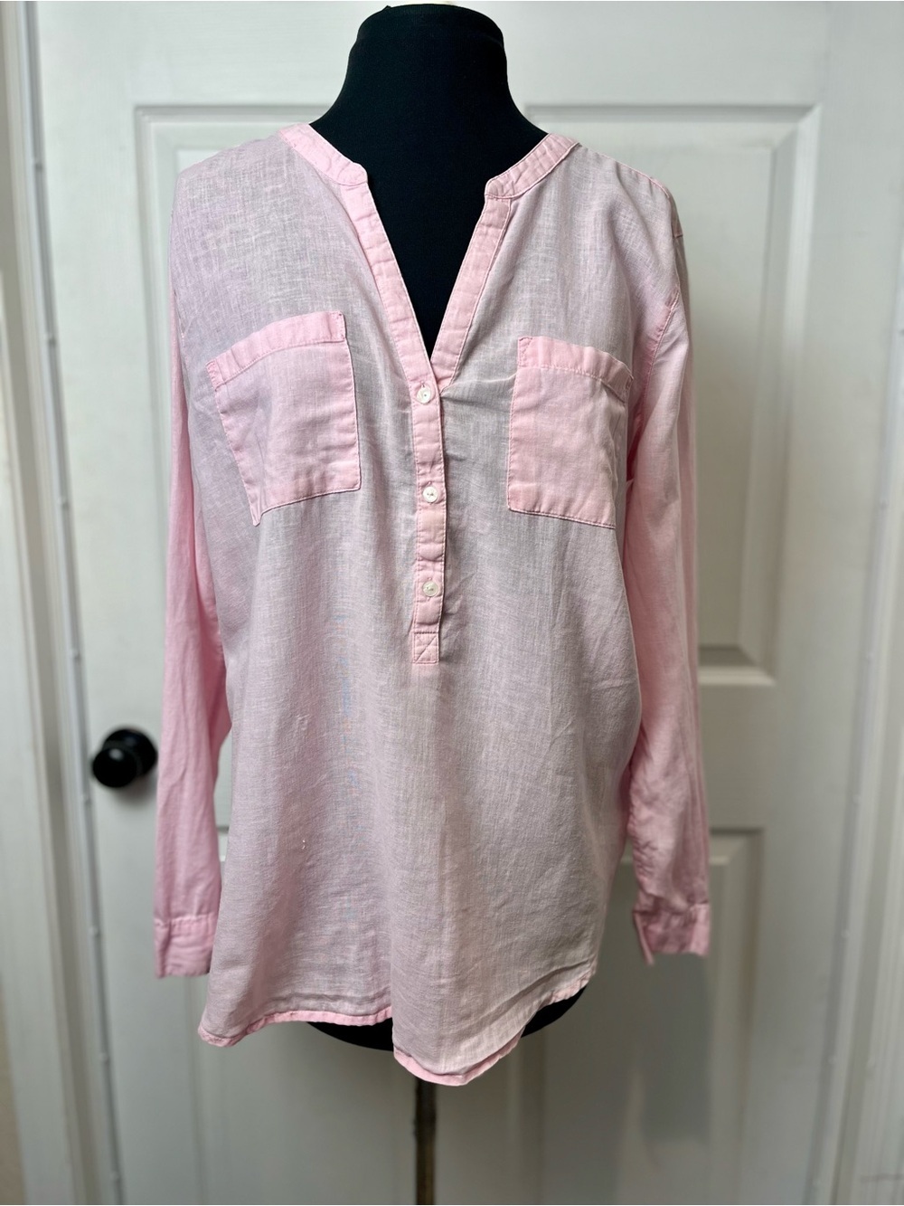 Old Navy | Soft Pink Linen Blend Pullover V-Neck Top, Large